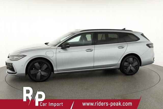Volkswagen Passat Variant 1.5 TSI eHybrid 200 kW R-Line Black, Pano, AHK, AreaView, 19-Zoll 