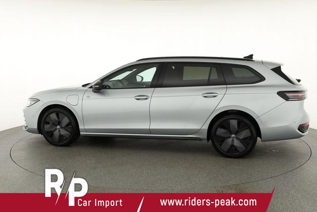 Volkswagen Passat Variant 1.5 TSI eHybrid 200 kW R-Line Black, Pano, AHK, AreaView, 19-Zoll 