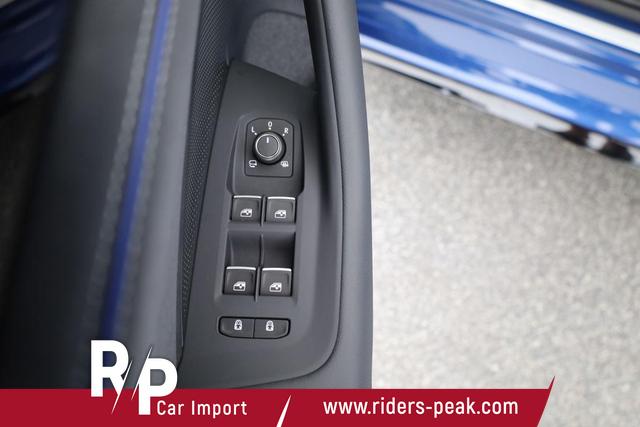 Volkswagen Passat Variant 1.5 TSI eHybrid 200 kW R-Line Black, Pano, AHK, AreaView, 19-Zoll 