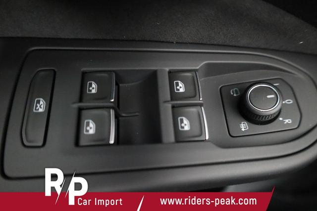 Volkswagen Golf 1.5 TSI eHybrid 150 kW Edition 50 VIII Style, Navi, Kamera, Side, LED-Plus 