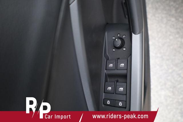 Audi Q3 Sportback 40 TDI quattro S line qu S-LINE, AHK, 19-Zoll, Optik schwarz, Navi, Kamera, el. Klappe 