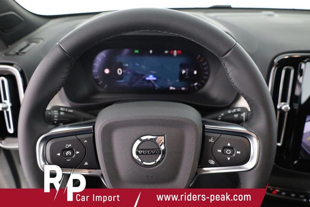 Volvo XC40 Core 2WD B3 Mild-Hybrid Core, AHK, Navi, LED, Winter, Kamera, el. Klappe 