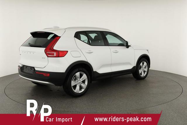 Volvo XC40 Core 2WD B3 Mild-Hybrid Core, AHK, Navi, LED, Winter, Kamera, el. Klappe 