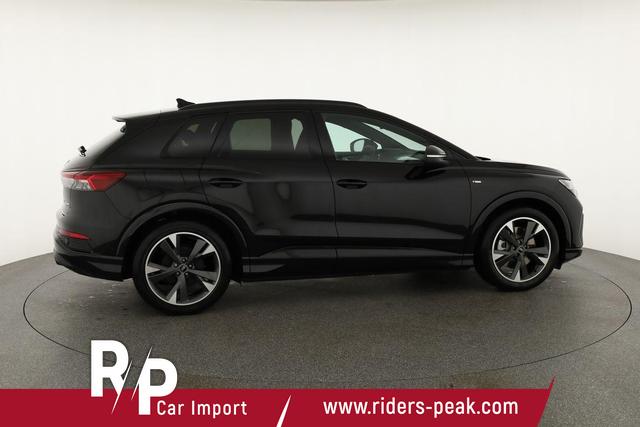 Audi Q4 e-tron 45 basis quattro S-LINE, Pano, AHK, 20-Zoll, Matrix, Optikpaket schwarz 