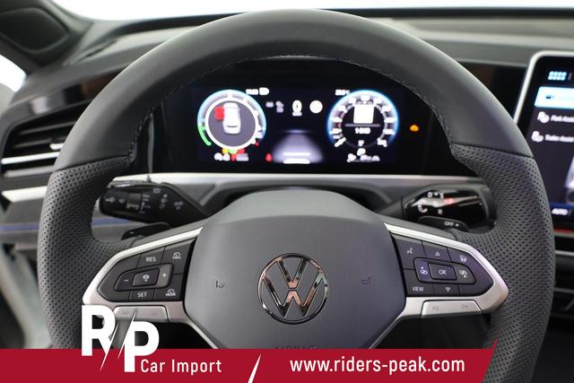 Volkswagen Passat Variant 1.5 TSI eHybrid 200 kW R-Line Black, Pano, AHK, AreaView, 19-Zoll 