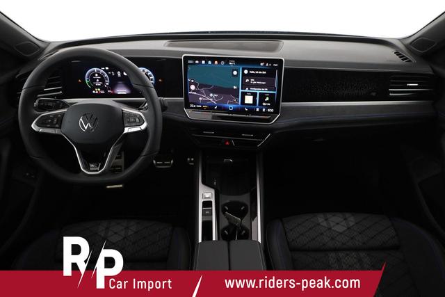 Volkswagen Passat Variant 1.5 TSI eHybrid 200 kW R-Line Black, Pano, AHK, AreaView, 19-Zoll 