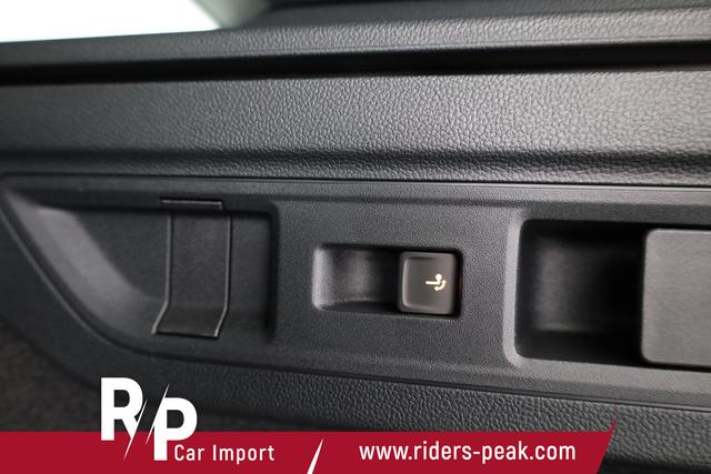 Volkswagen Passat Variant 1.5 TSI eHybrid 200 kW R-Line Black, Pano, AHK, AreaView, 19-Zoll 