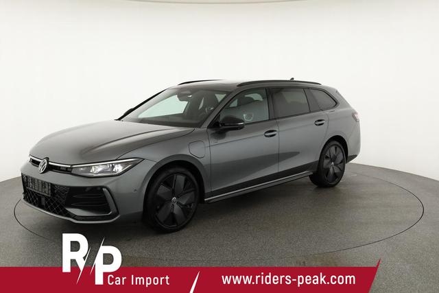 Volkswagen Passat Variant 1.5 TSI eHybrid 200 kW R-Line Black, Pano, AHK, AreaView, 19-Zoll 