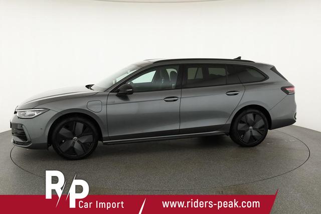 Volkswagen Passat Variant 1.5 TSI eHybrid 200 kW R-Line Black, Pano, AHK, AreaView, 19-Zoll 