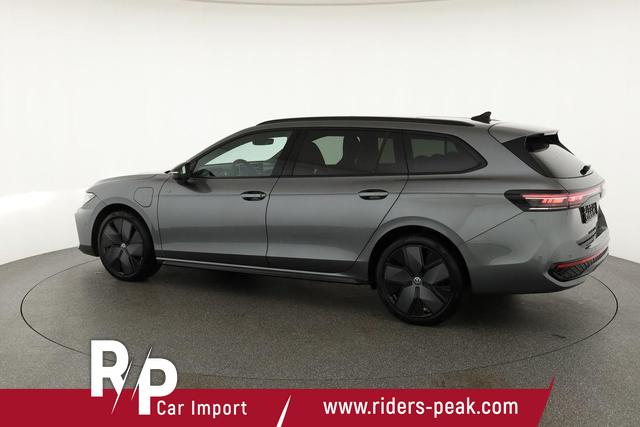 Volkswagen Passat Variant 1.5 TSI eHybrid 200 kW R-Line Black, Pano, AHK, AreaView, 19-Zoll 