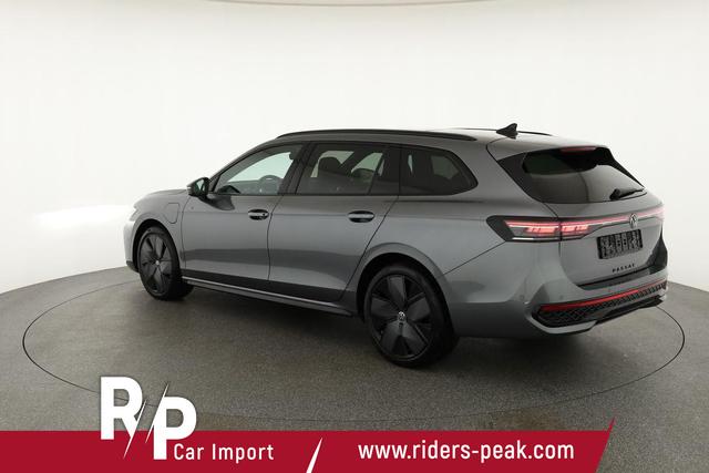 Volkswagen Passat Variant 1.5 TSI eHybrid 200 kW R-Line Black, Pano, AHK, AreaView, 19-Zoll 