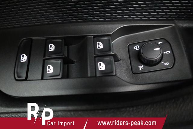 Skoda Octavia Combi 2.0 TDI 110 kW Selection DSG Selection, Navi, AHK, ACC, Kamera, 4-J Garantie 