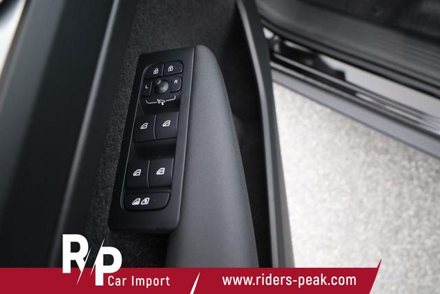 Volvo XC40 Core 2WD B3 Mild-Hybrid Core, AHK, Navi, LED, Winter, Kamera, el. Klappe 