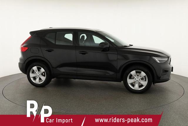 Volvo XC40 Core 2WD B3 Mild-Hybrid Core, AHK, Navi, LED, Winter, Kamera, el. Klappe 