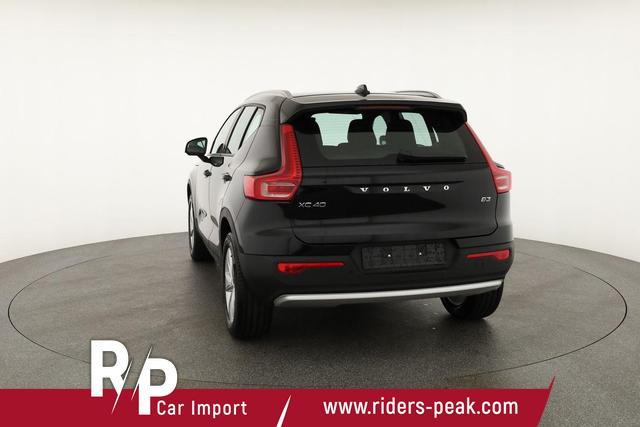 Volvo XC40 Core 2WD B3 Mild-Hybrid Core, AHK, Navi, LED, Winter, Kamera, el. Klappe 