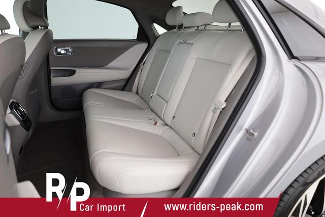 Hyundai IONIQ 6 77,4kWh 4WD Uniq, BOSE, Pano, Wärmepumpe, 20-Zoll 