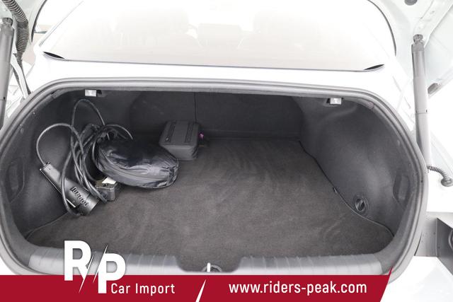 Hyundai IONIQ 6 77,4kWh 4WD Uniq, BOSE, Pano, Wärmepumpe, 20-Zoll 