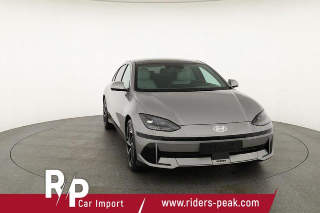 Hyundai IONIQ 6 77,4kWh 4WD Uniq, BOSE, Pano, Wärmepumpe, 20-Zoll 