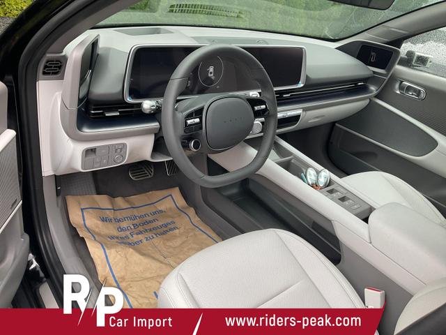 Hyundai IONIQ 6 - Uniq Elektro 4WD 77,4 kWh Long Range Uniq, VOLLAUSSTATTUNG