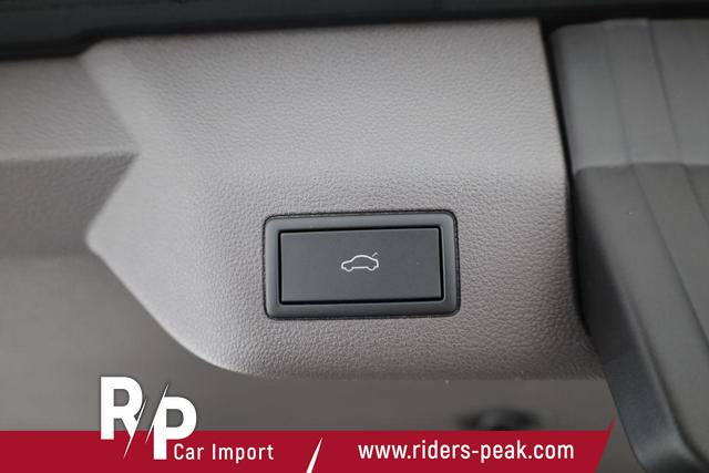 Volkswagen T7 Multivan Style TDI DSG KÜ, Pano, AHK, IQ.Light, 18-Zoll, el. Türen 
