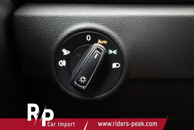 Volkswagen T-Roc Style 1.5 TSI DSG Black Style, AHK, IQ.Light, 19-Zoll, easyOpen, Navi 