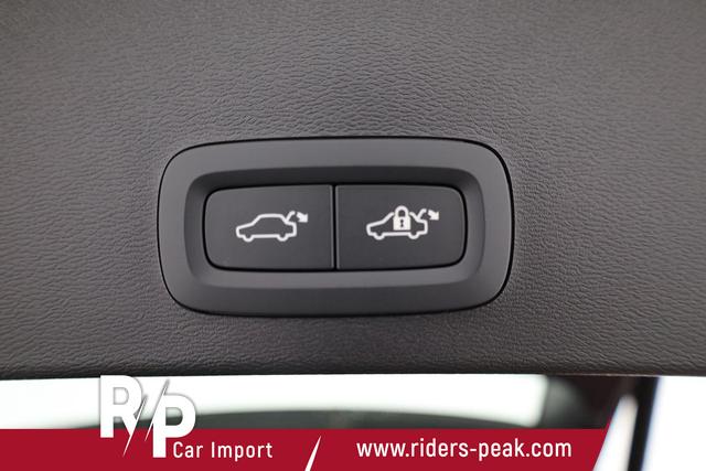 Volvo XC40 Core 2WD B3 Mild-Hybrid Core, Navi, LED, Winter, Kamera, el. Klappe 