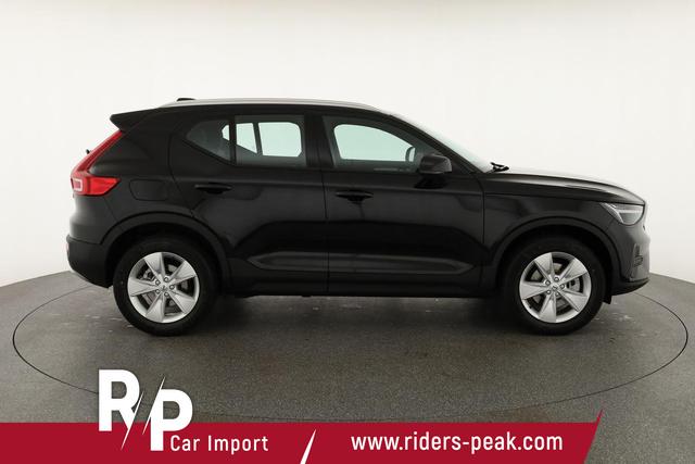 Volvo XC40 Core 2WD B3 Mild-Hybrid Core, Navi, LED, Winter, Kamera, el. Klappe 