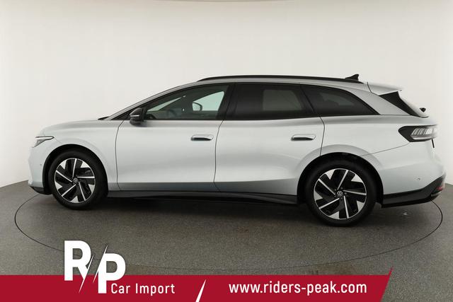 Volkswagen ID.7 Kombi Pro 210 kW Tourer Pro, HuD, IQ.Light, AreaView, easyOpen, NaviPro Max 