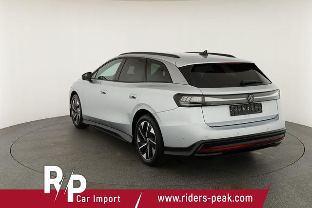 Volkswagen ID.7 Kombi Pro 210 kW Tourer Pro, HuD, IQ.Light, AreaView, easyOpen, NaviPro Max 