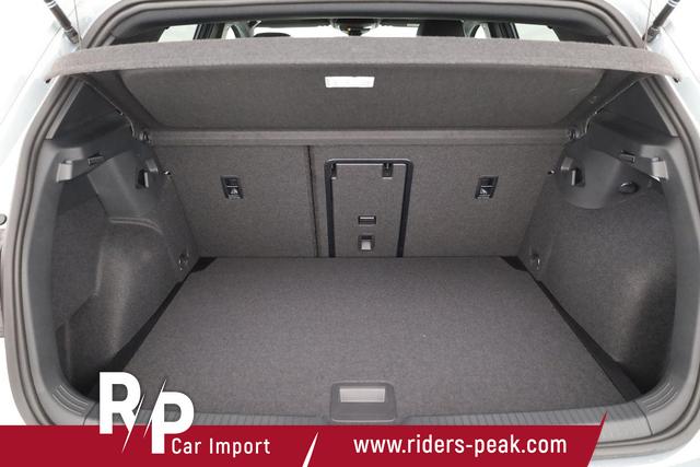 Volkswagen Golf 1.5 eTSI 110 kW R-Line DSG, LED, Navi, Kamera, Parklenk, Winter 