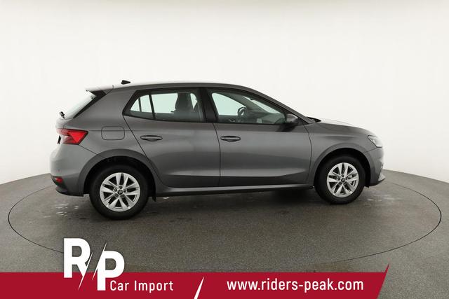 Skoda Fabia Selection 1.0 TSI 130 Jahre, LED, Kamera, Winter, 15-Zoll 