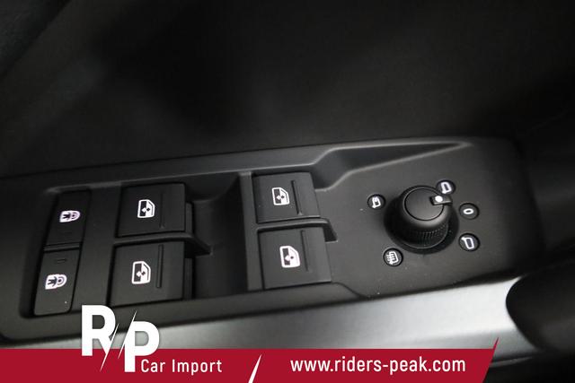 Audi Q3 Sportback 45 TFSI quattro S line qu S-LINE, AHK, 19-Zoll, Optik schwarz, Navi, Kamera, el. Klappe 