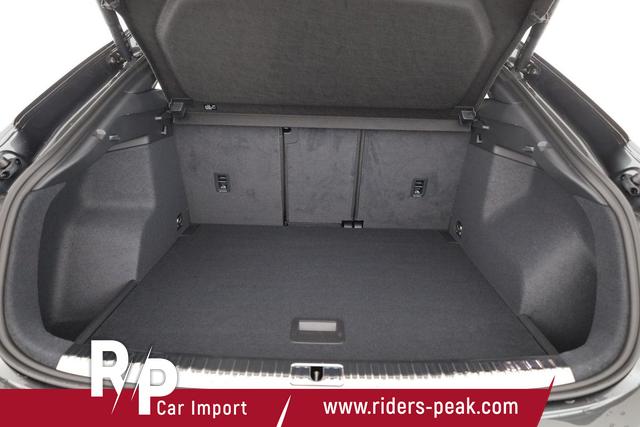 Audi Q3 Sportback 45 TFSI quattro S line qu S-LINE, AHK, 19-Zoll, Optik schwarz, Navi, Kamera, el. Klappe 