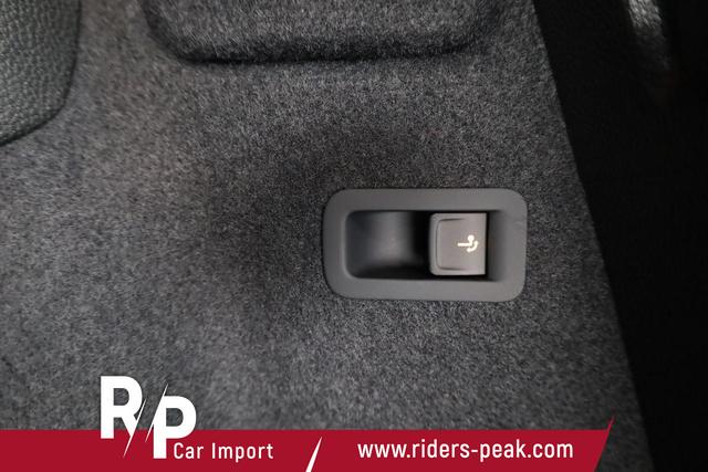 Skoda Karoq Selection 1.5 TSI Selection, AHK, Kamera, Winter, 5-J Garantie 
