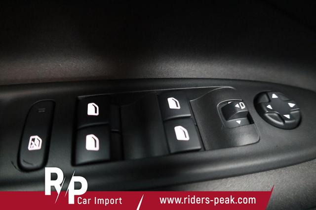 Alfa Romeo Junior Ibrida 1.2 VGT 48V-Hybrid (100kW) Speciale Speciale, 18-Zoll, Kamera, el. Klappe, Sitzheizung 
