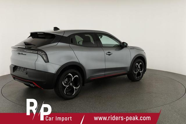Alfa Romeo Junior Ibrida 1.2 VGT 48V-Hybrid (100kW) Speciale Speciale, 18-Zoll, Kamera, el. Klappe, Sitzheizung 