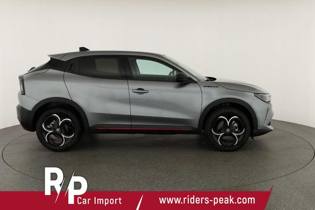 Alfa Romeo Junior Ibrida 1.2 VGT 48V-Hybrid (100kW) Speciale Speciale, 18-Zoll, Kamera, el. Klappe, Sitzheizung 