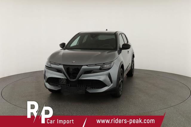 Alfa Romeo Junior Ibrida 1.2 VGT 48V-Hybrid (100kW) Speciale Speciale, 18-Zoll, Kamera, el. Klappe, Sitzheizung 