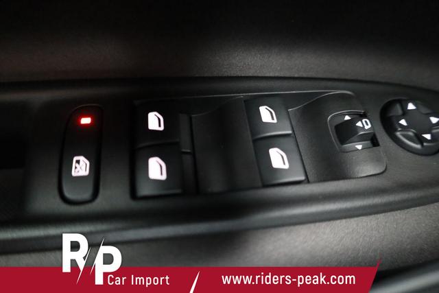 Alfa Romeo Junior Ibrida 1.2 VGT 48V-Hybrid (100kW) Speciale Speciale, 18-Zoll, Kamera, el. Klappe, Sitzheizung 