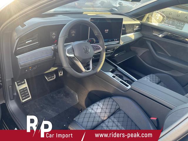 Volkswagen Passat Variant - 2.0 TDI 142 kW 4Motion R-Line DSG 4M Black, AHK, HUD, Side