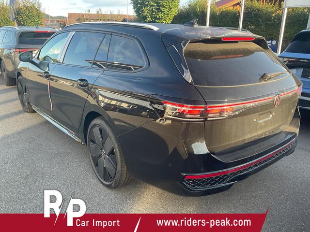 Volkswagen Passat Variant 2.0 TDI 142 kW 4Motion R-Line DSG 4M Black, AHK, HUD, Side 