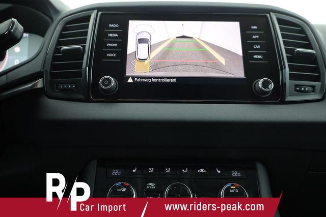 Skoda Karoq Selection 1.5 TSI DSG Selection, AHK, Kamera, Winter, 5-J Garantie 