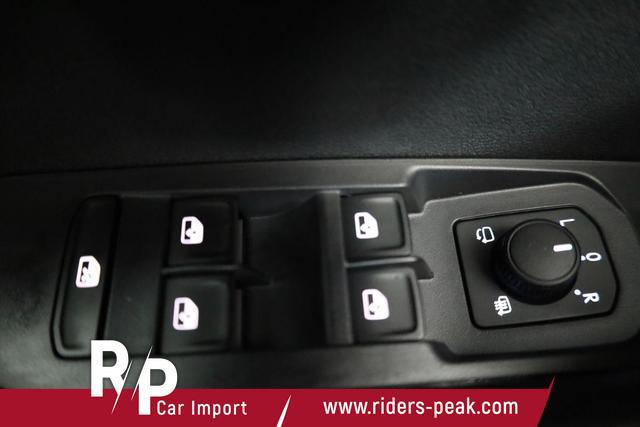 Skoda Karoq Selection 1.5 TSI DSG Selection, AHK, Kamera, Winter, 5-J Garantie 