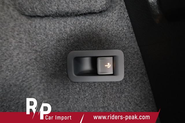 Skoda Karoq 1.5 TSI DSG 130 Jahre, AHK, el. Klappe, Kamera, Ladeboden, Winter 