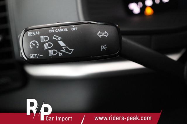 Skoda Karoq 1.5 TSI DSG 130 Jahre, AHK, el. Klappe, Kamera, Ladeboden, Winter 