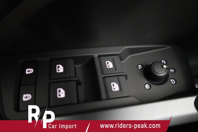Audi Q3 Sportback 45 TFSI quattro S line qu S-LINE, AHK, Optik schwarz, Navi, Kamera, el. Klappe 