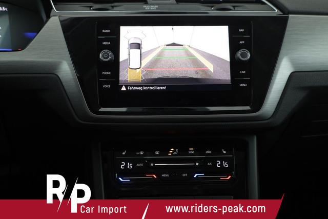 Volkswagen Touran Comfortline BMT/Start-Stopp 1.5 TSI DSG Comfortline, AHK, Navi, Side, Parklenk, Kamera, Winterpaket 