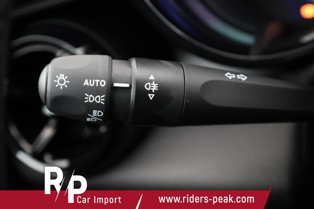 Alfa Romeo Junior Ibrida 1.2 VGT 48V-Hybrid (100kW) Speciale Speciale, 18-Zoll, Kamera, el. Klappe, Sitzheizung 