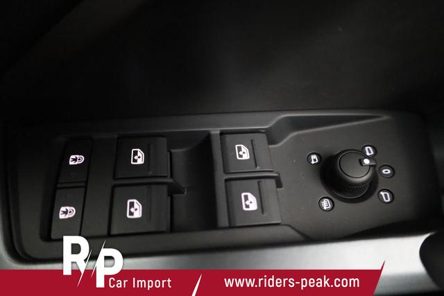 Audi Q3 Sportback 40 TDI quattro S line qu S-LINE, AHK, Optik schwarz, Navi, Kamera, el. Klappe, 4-J. Garantie 