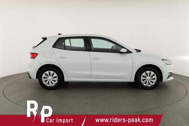 Skoda Fabia Selection 1.0 TSI Selection, AHK, Tempomat, Ladeboden, Park, Winterpaket, SmartLink, 4-J Garantie 